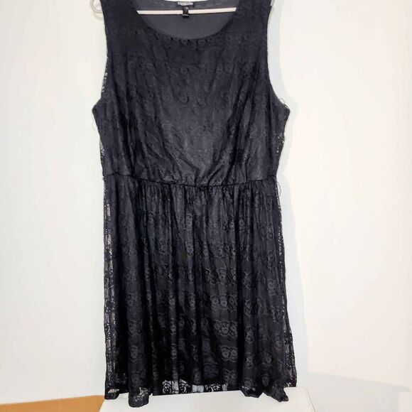 Forever Woman Black Lace Elasticized Waist Plus Size Dress 2X - Picture 1 of 4